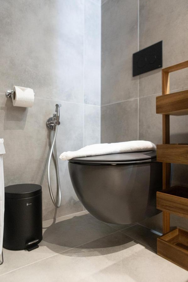 Billmar Luxury Apartment In The Center Of Gytheio Exterior foto