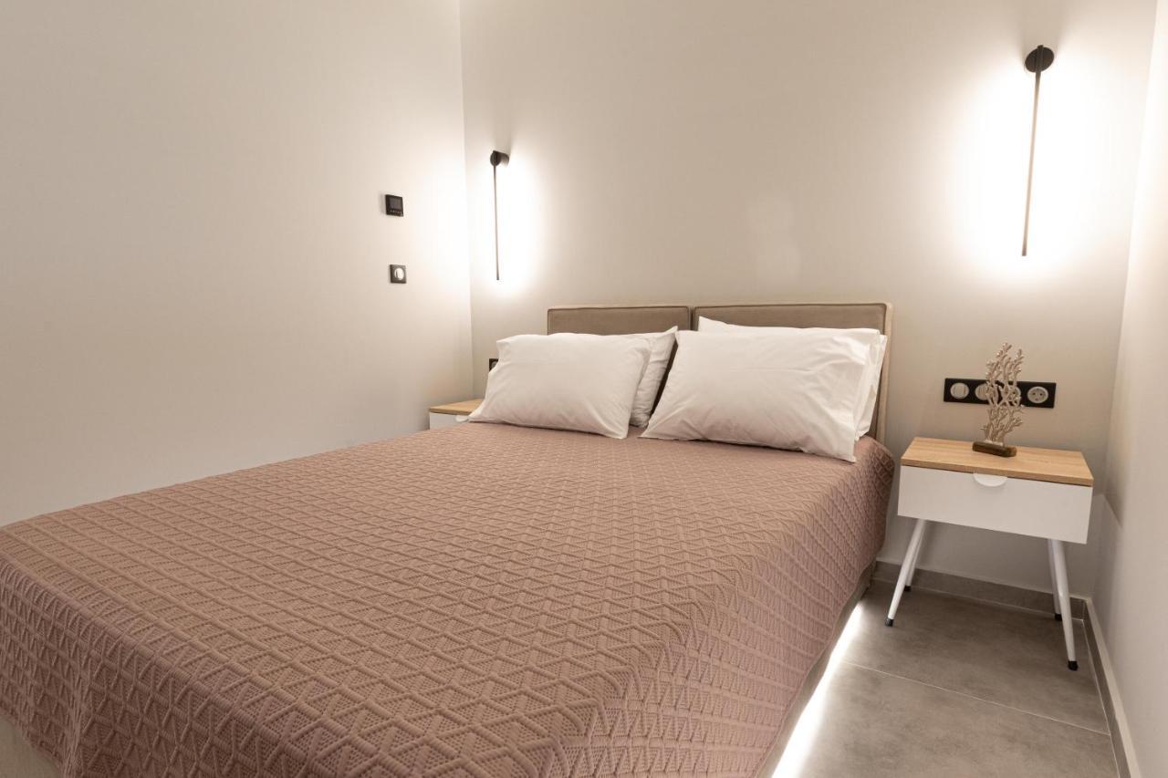 Billmar Luxury Apartment In The Center Of Gytheio Exterior foto
